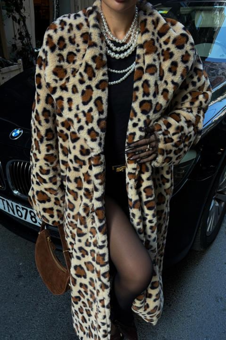 Leopard Patterned Lined Plush Coat - Brown