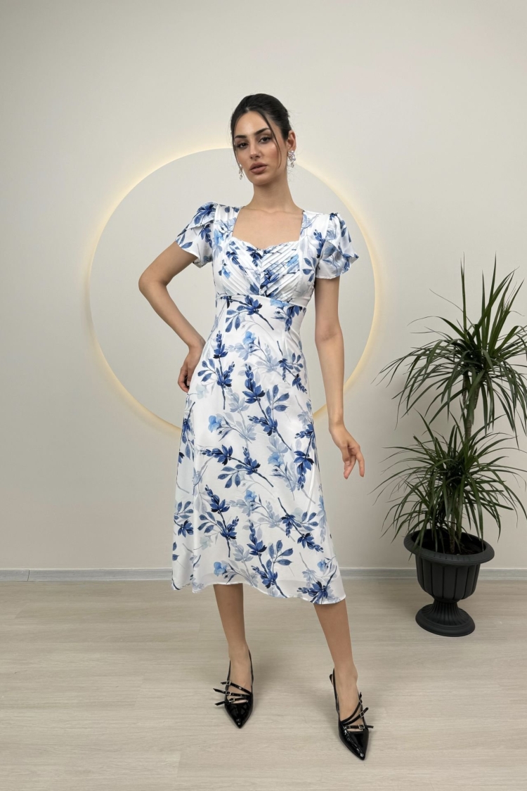Leaf Pattern Crepe Dress