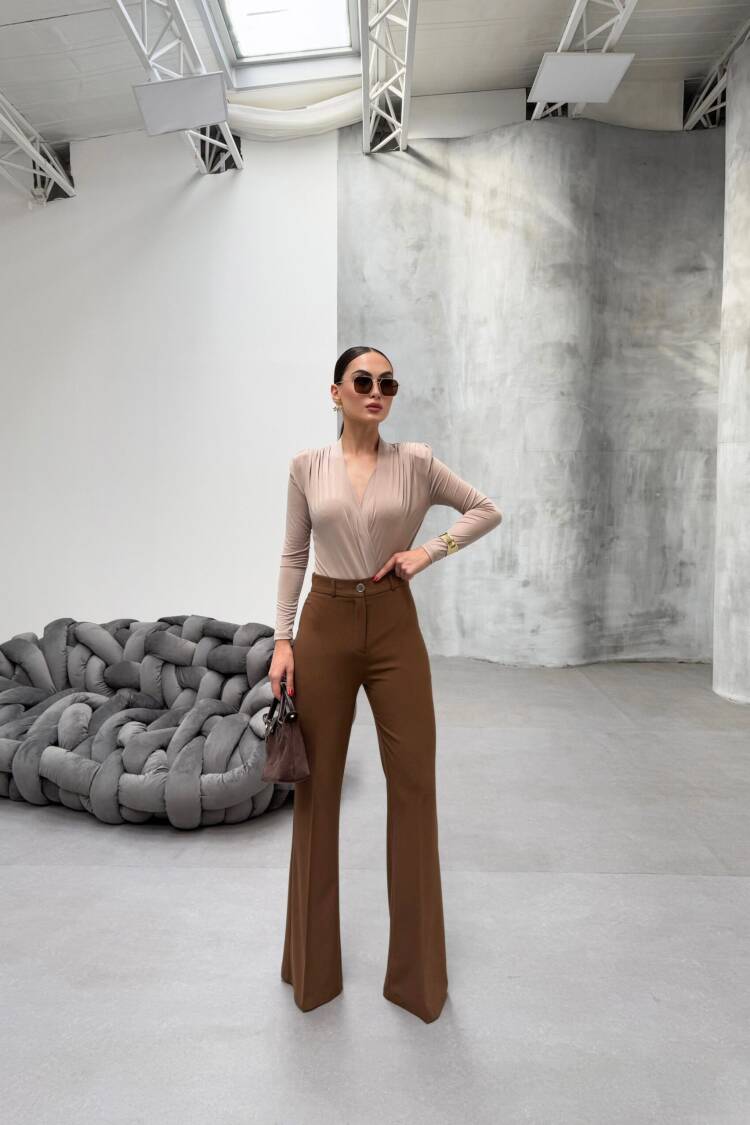 Spanish Leg Pants