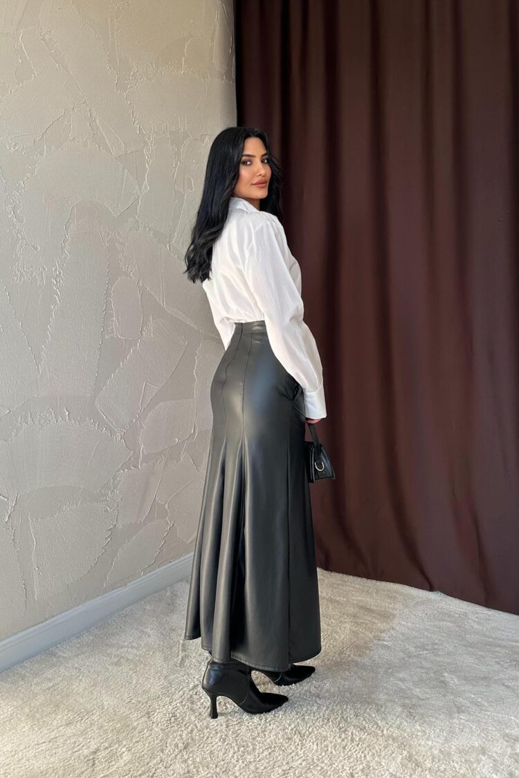 Zipper Detailed Leather Skirt - Black