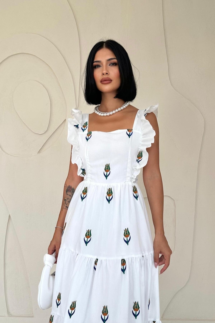 Zero Sleeve Ruffle Dress