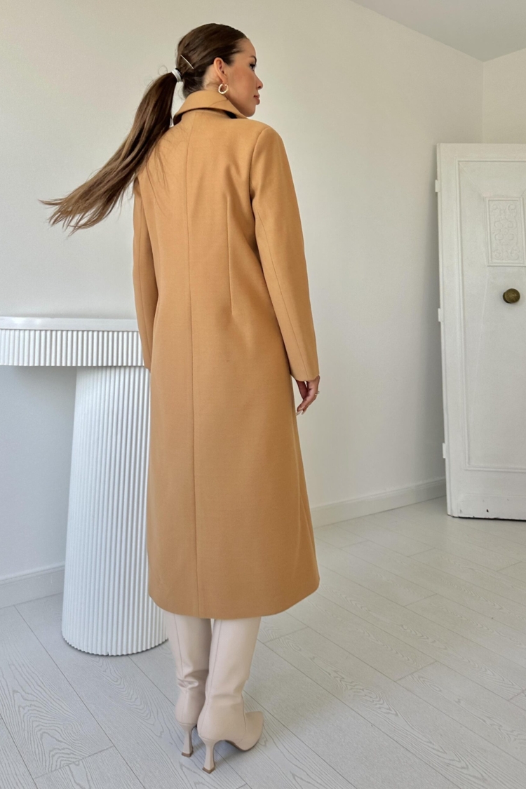 Pocket Chain Coat