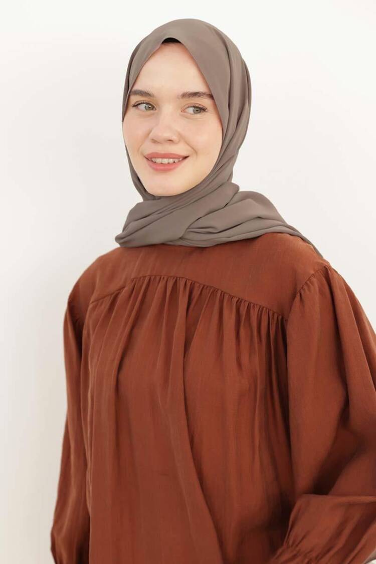Medina Silk Shawl - Coffee With Milk