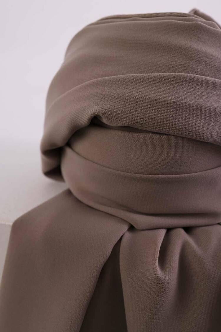 Medina Silk Shawl - Coffee With Milk