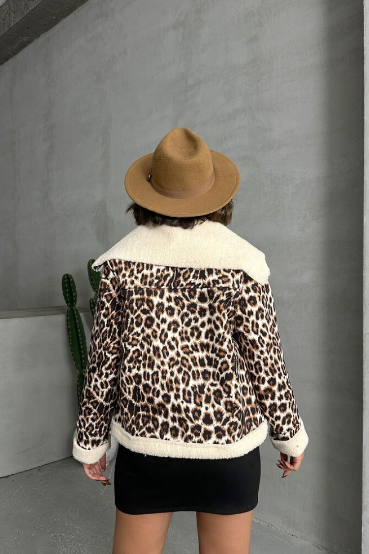 Leopard Patterned Plush Coat - Brown