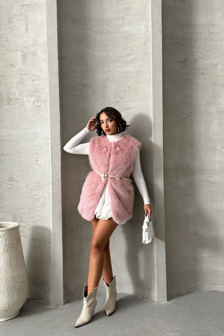 Furry Vest - Powder