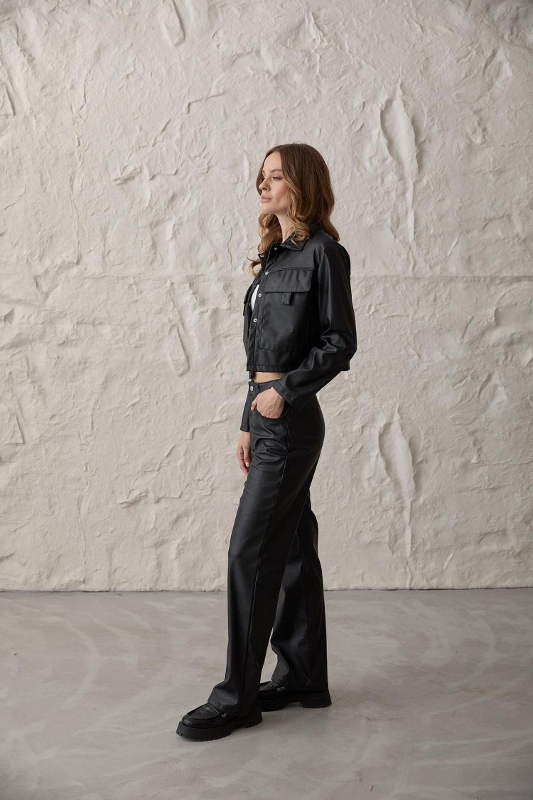 Snap Detailed Long Sleeve Leather Coat Black