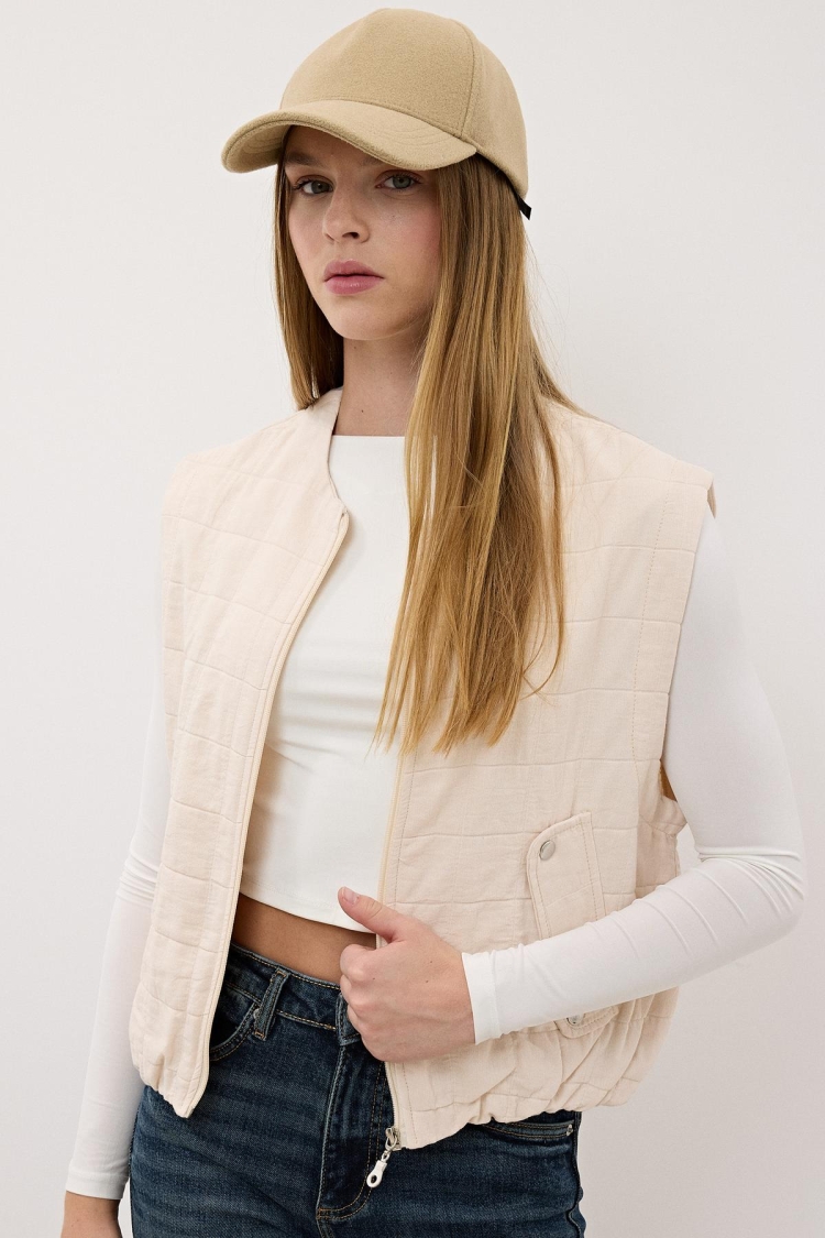 Women's Snap Detail Zipper Patterned Vest