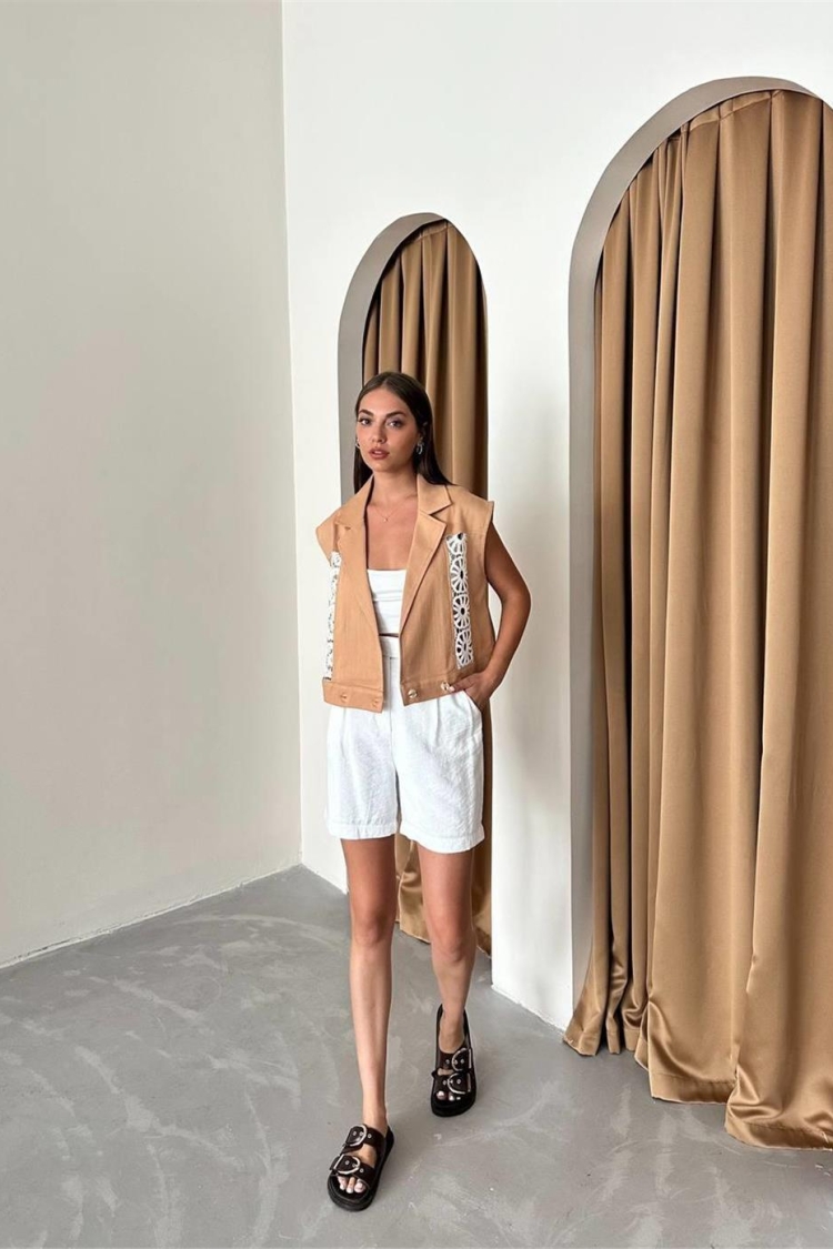 Lace Detail Gabardine Vest