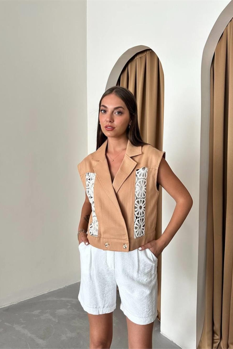 Lace Detail Gabardine Vest