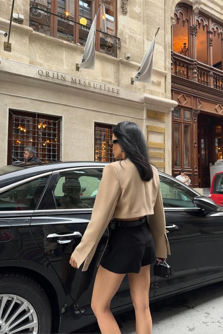 Tie Tail Crop Jacket