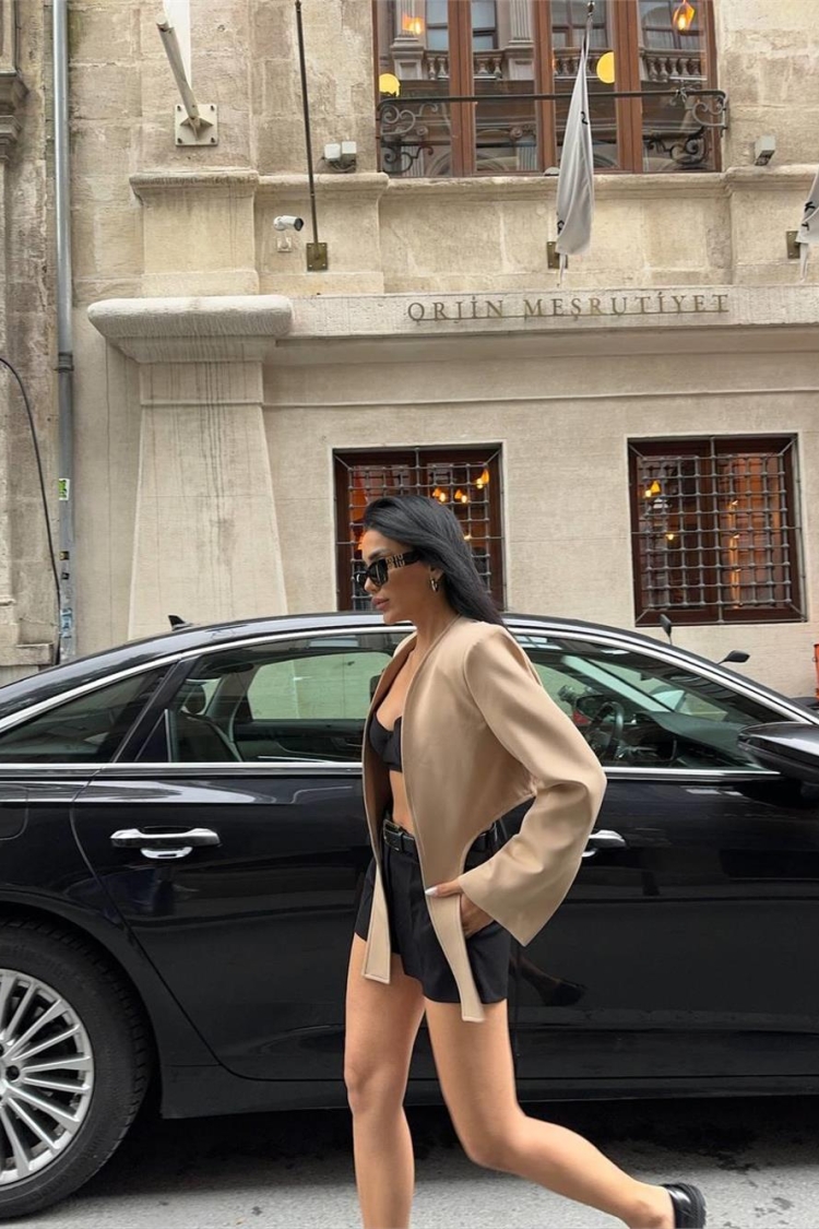 Tie Tail Crop Jacket