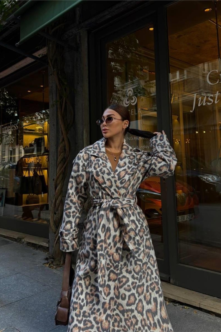 Leopard Coat - Beige