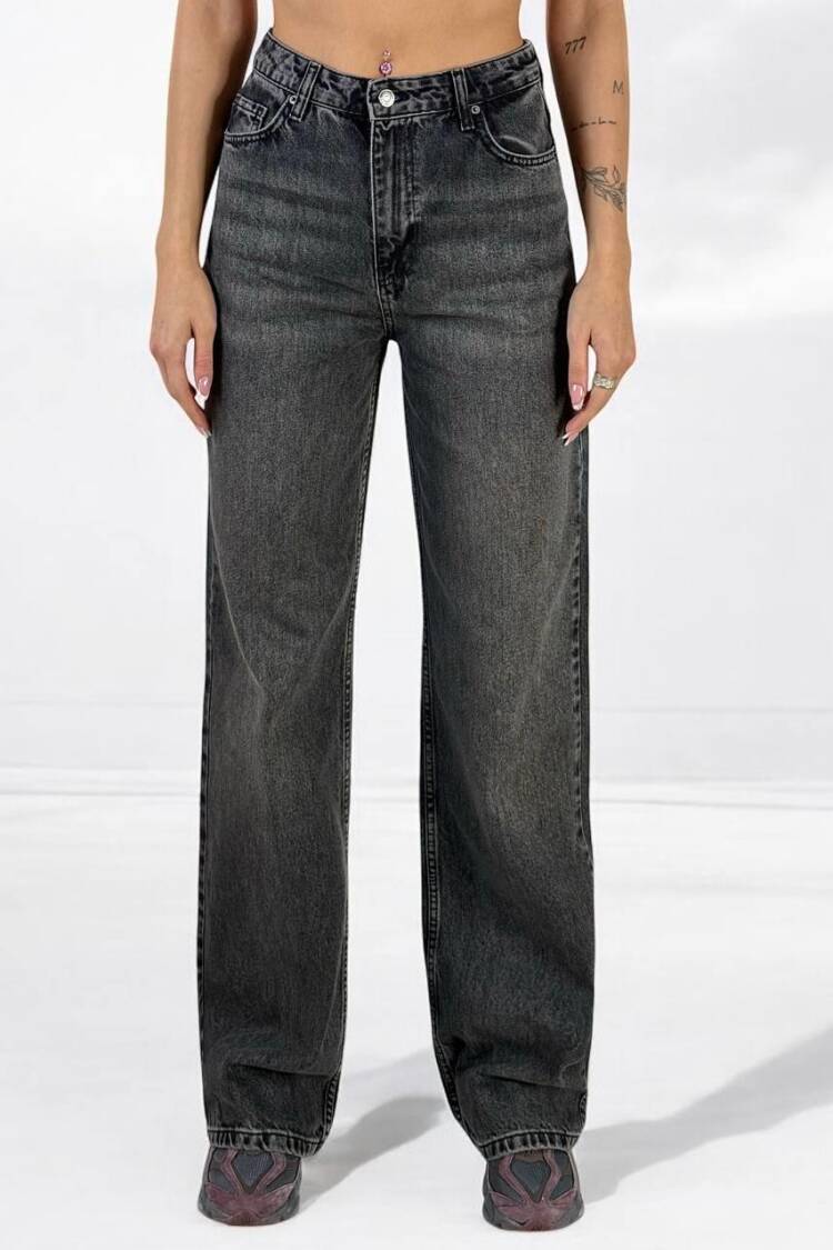 High Waist Loose Fit Jeans