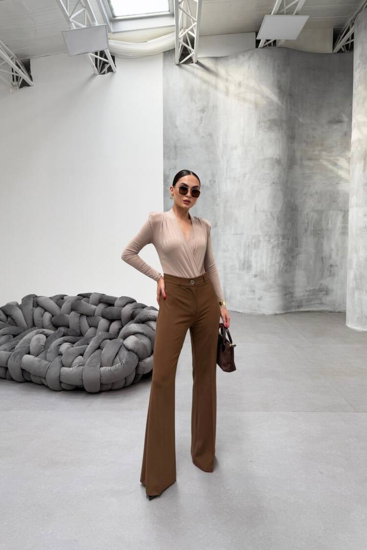 Spanish Leg Pants