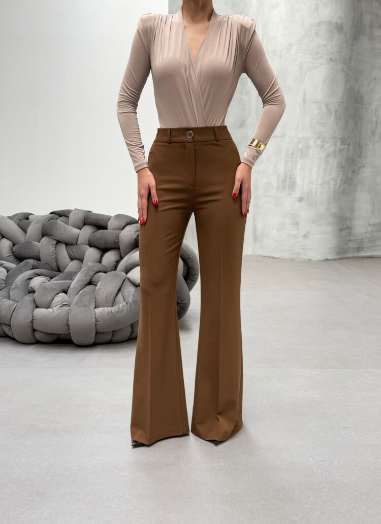 Spanish Leg Pants