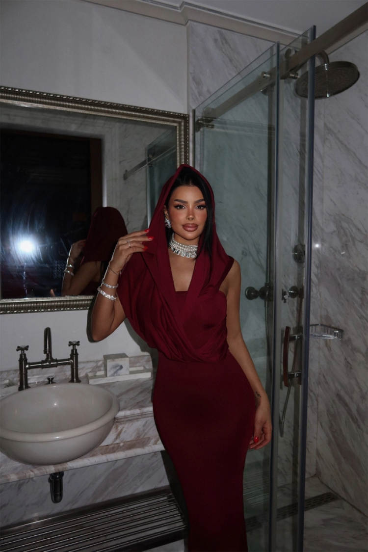 Burgundy Basic Long Dress