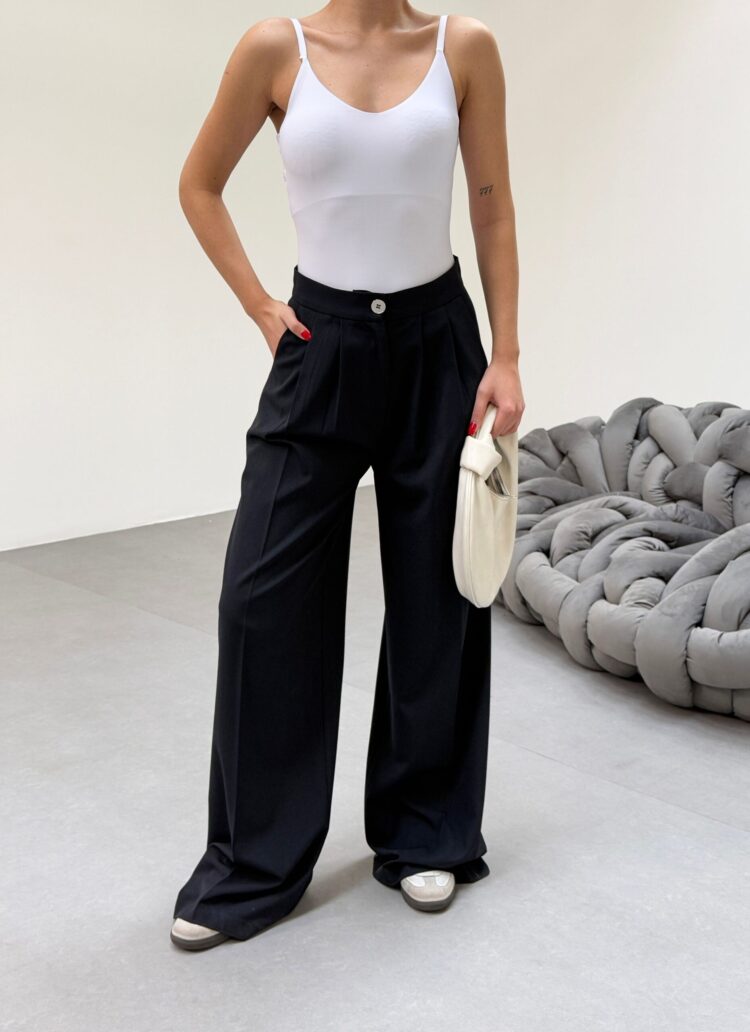 230 Gr Poly Viscose Full Lycra Pleated Palazzo Pants