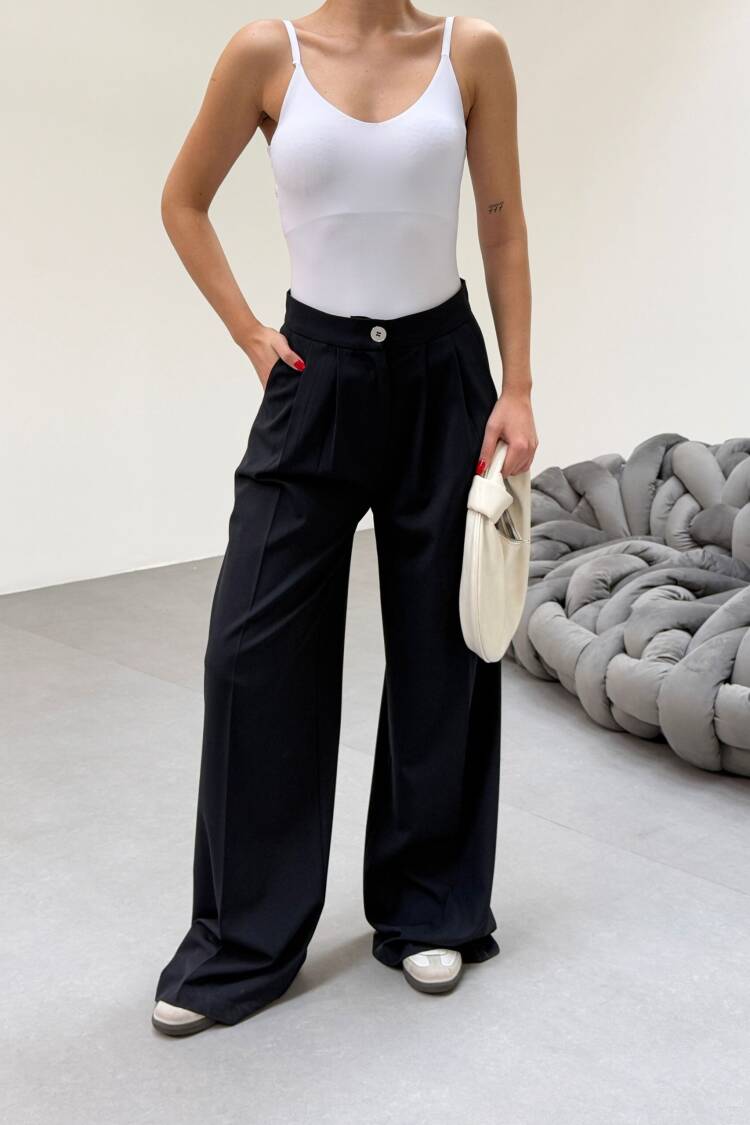 230 Gr Poly Viscose Full Lycra Pleated Palazzo Pants