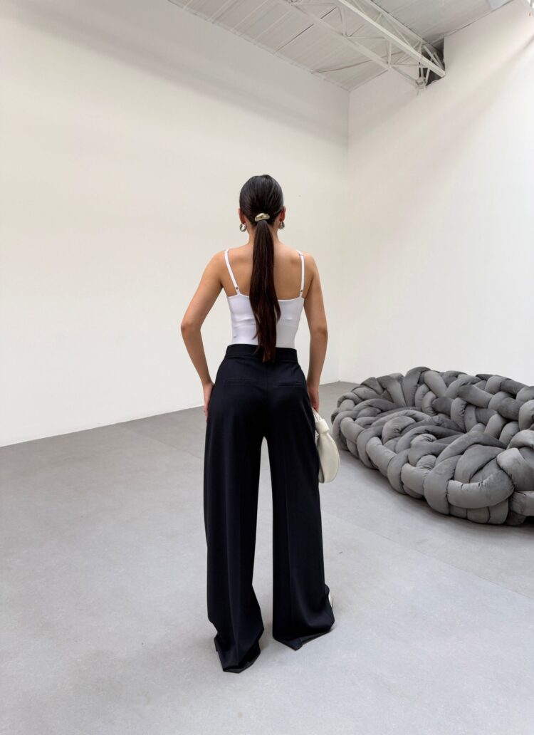 230 Gr Poly Viscose Full Lycra Pleated Palazzo Pants