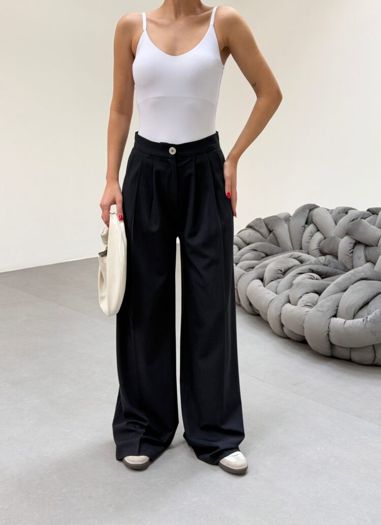 230 Gr Poly Viscose Full Lycra Pleated Palazzo Pants