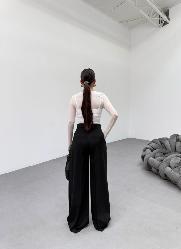 230 Gr Poly Viscose Full Lycra Pleated Palazzo Pants
