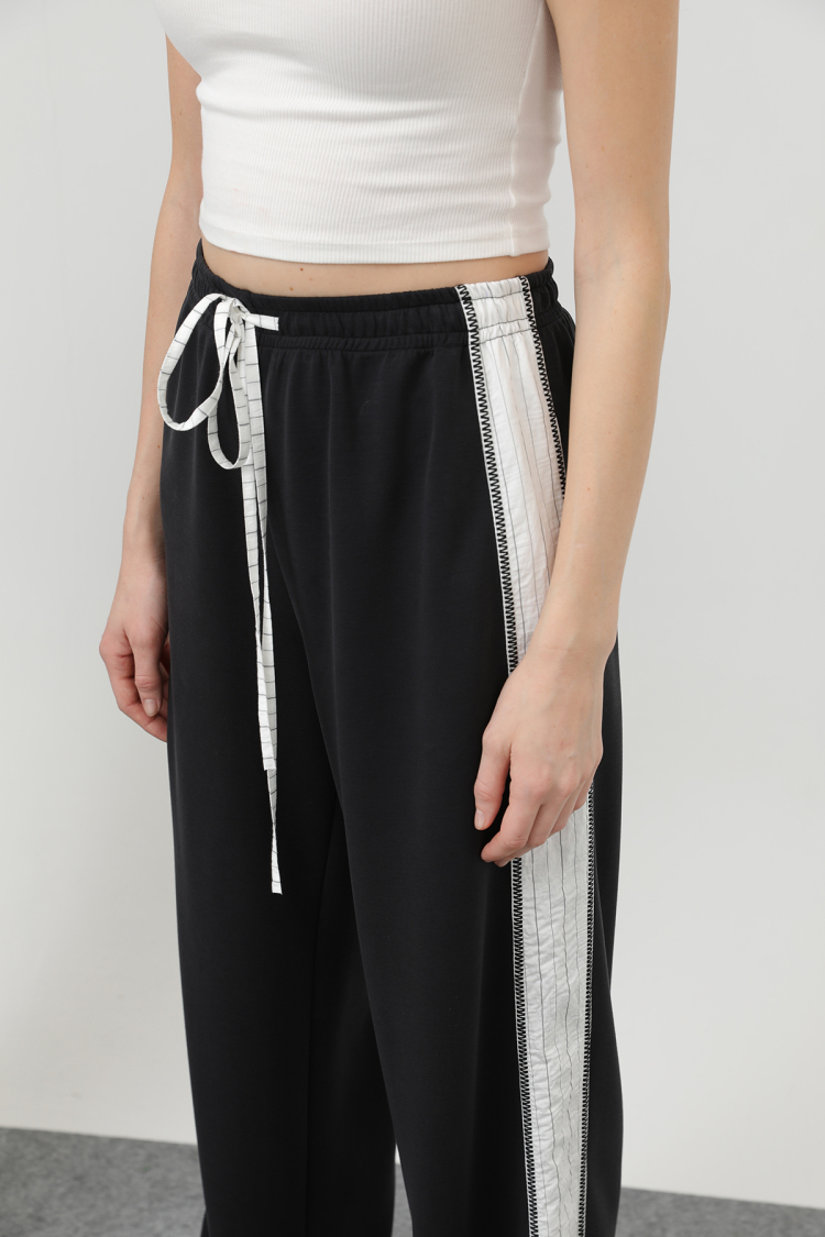 Women's Stripe Garnished Pants