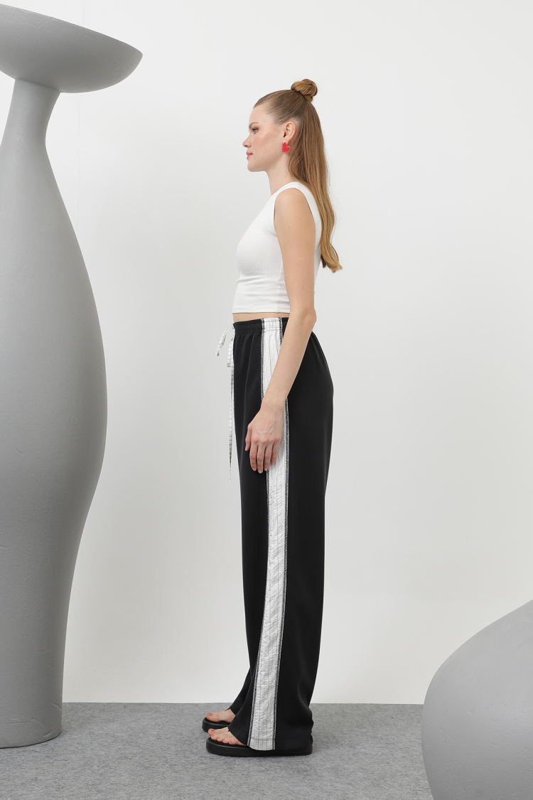 Women's Stripe Garnished Pants