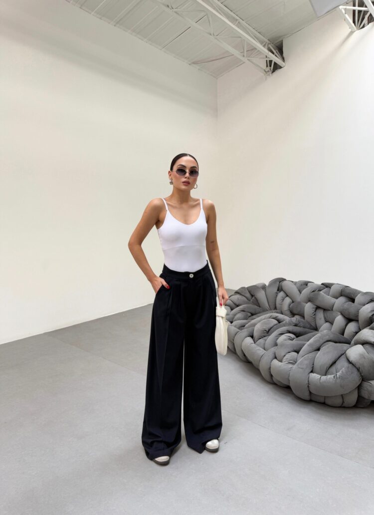 230 Gr Poly Viscose Full Lycra Pleated Palazzo Pants