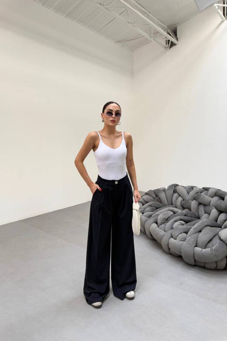 230 Gr Poly Viscose Full Lycra Pleated Palazzo Pants