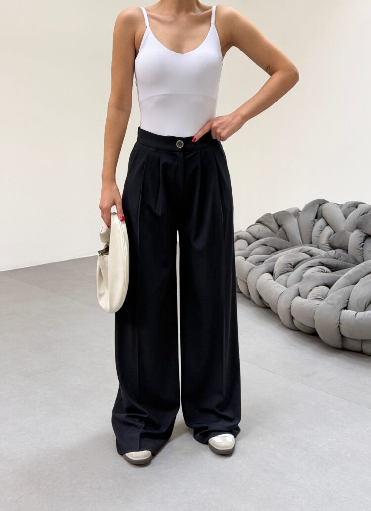 230 Gr Poly Viscose Full Lycra Pleated Palazzo Pants