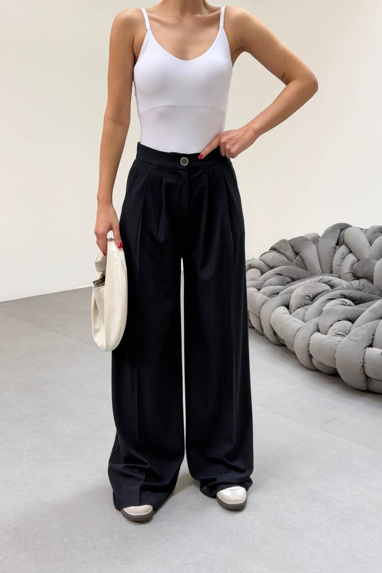 230 Gr Poly Viscose Full Lycra Pleated Palazzo Pants