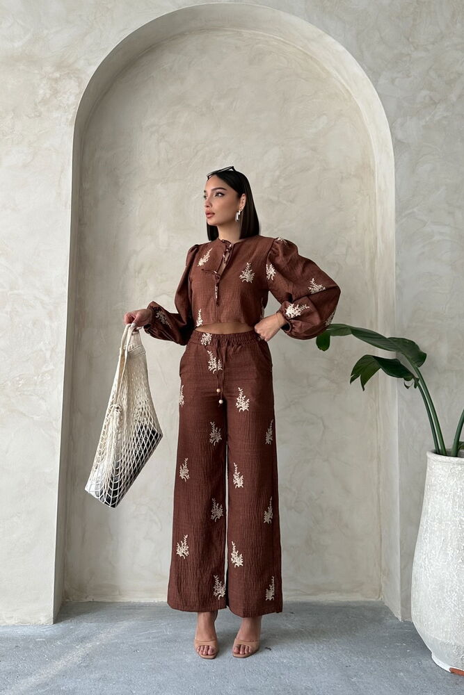 Embroidery Detailed Linen Pants