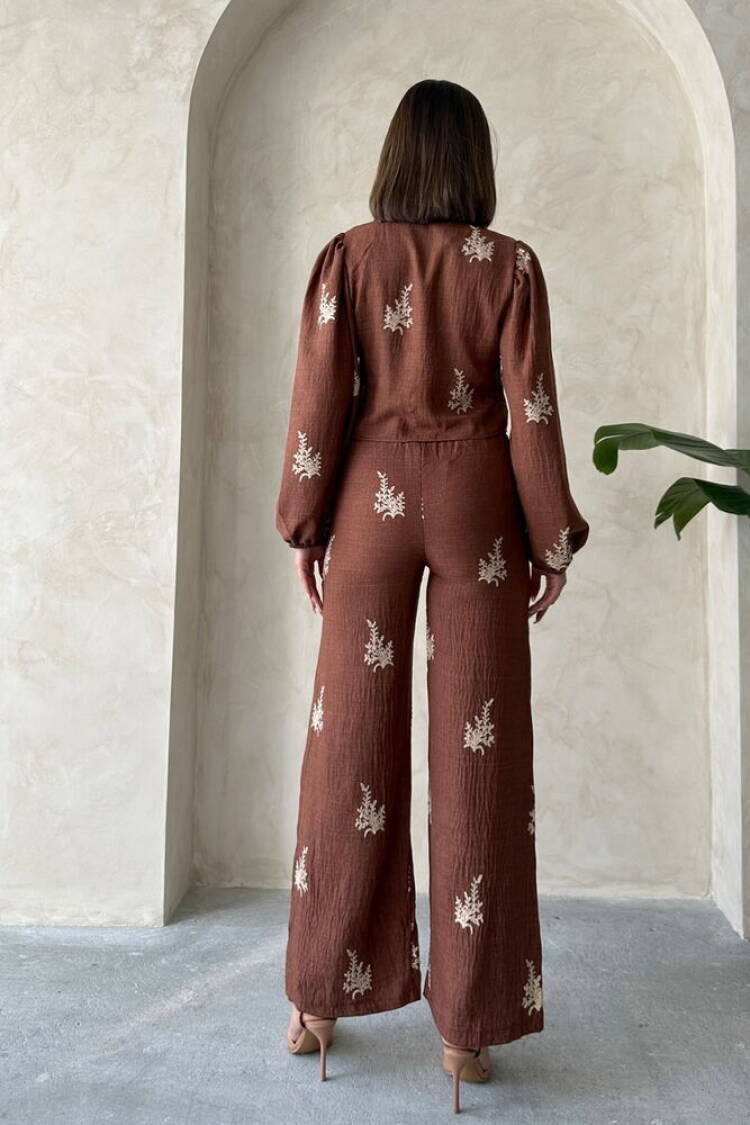 Embroidery Detailed Linen Pants