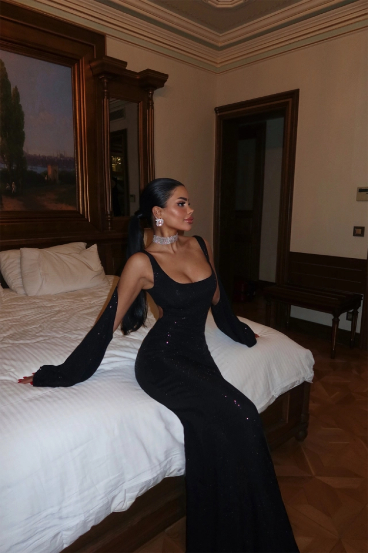 Long Dress WithStones