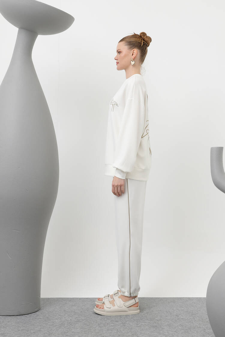Swan Embroidered Tracksuit Set
