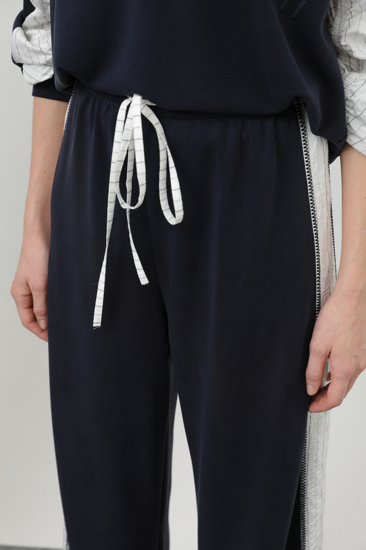 Women's Stripe Garnished Pants