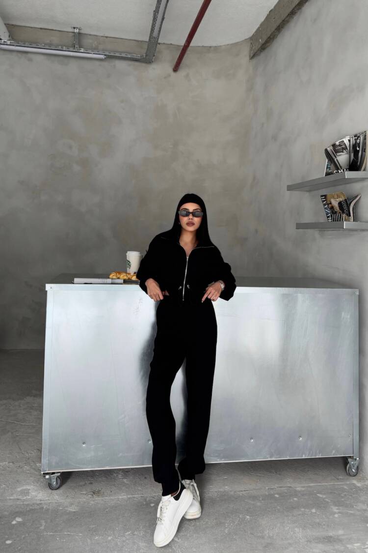 Gift Fabric Tracksuit Set