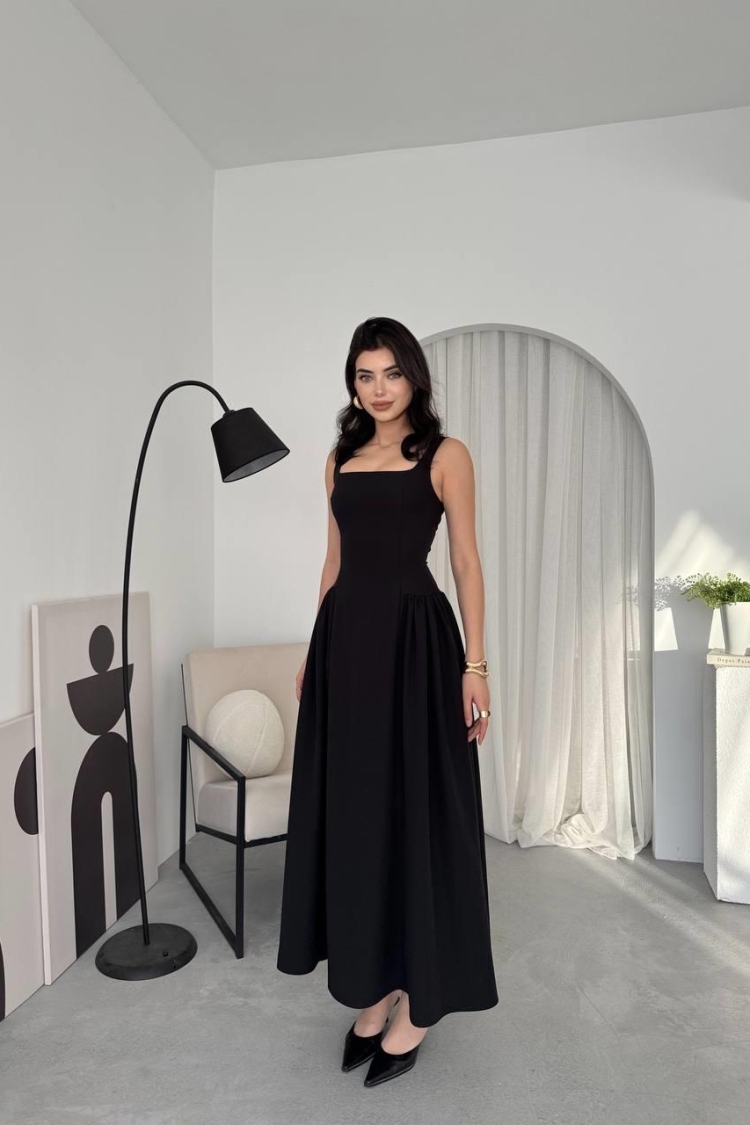 Heldi Pleated Dress