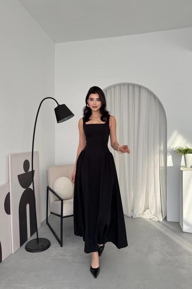 Heldi Pleated Dress