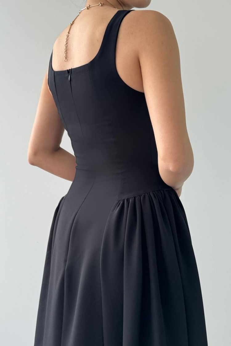 Heldi Pleated Dress