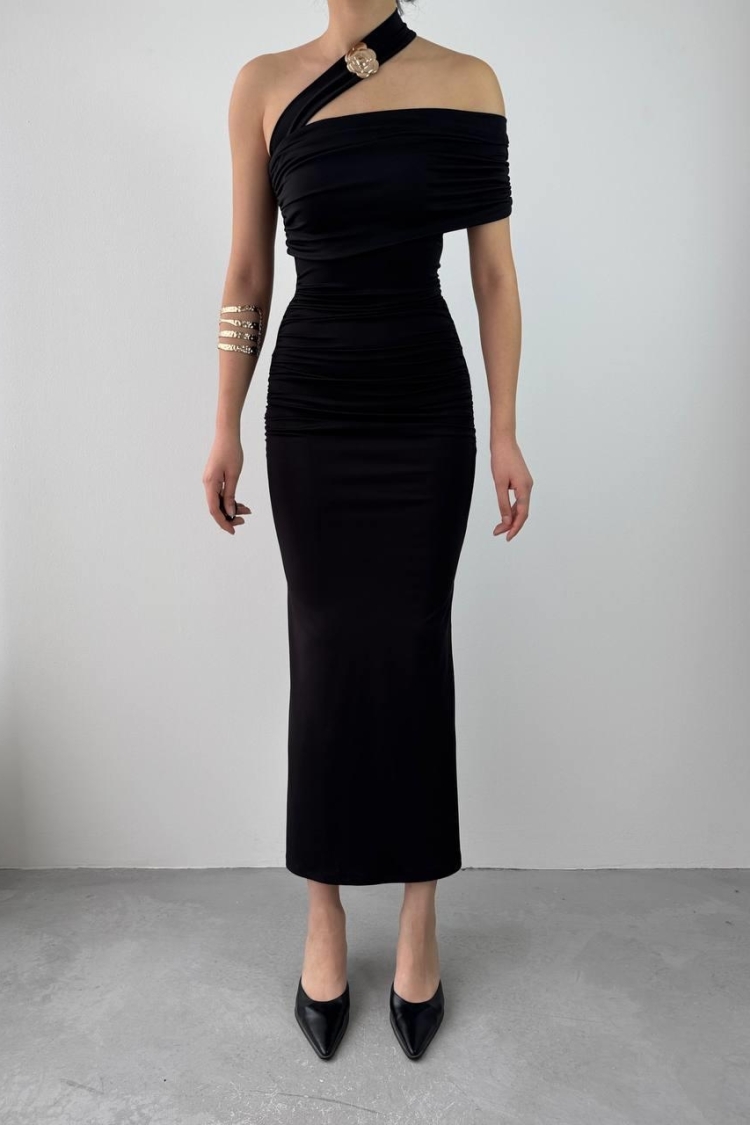 Reta Cross Shoulder Dress