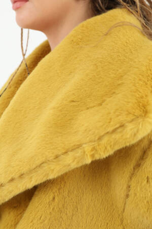 Women's Soft Feather Short Coat - SOUL - Globality Store - Women Clothes Wholesale Turkey