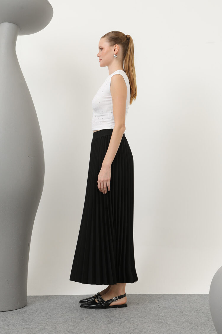 Women's Pleated Skirt