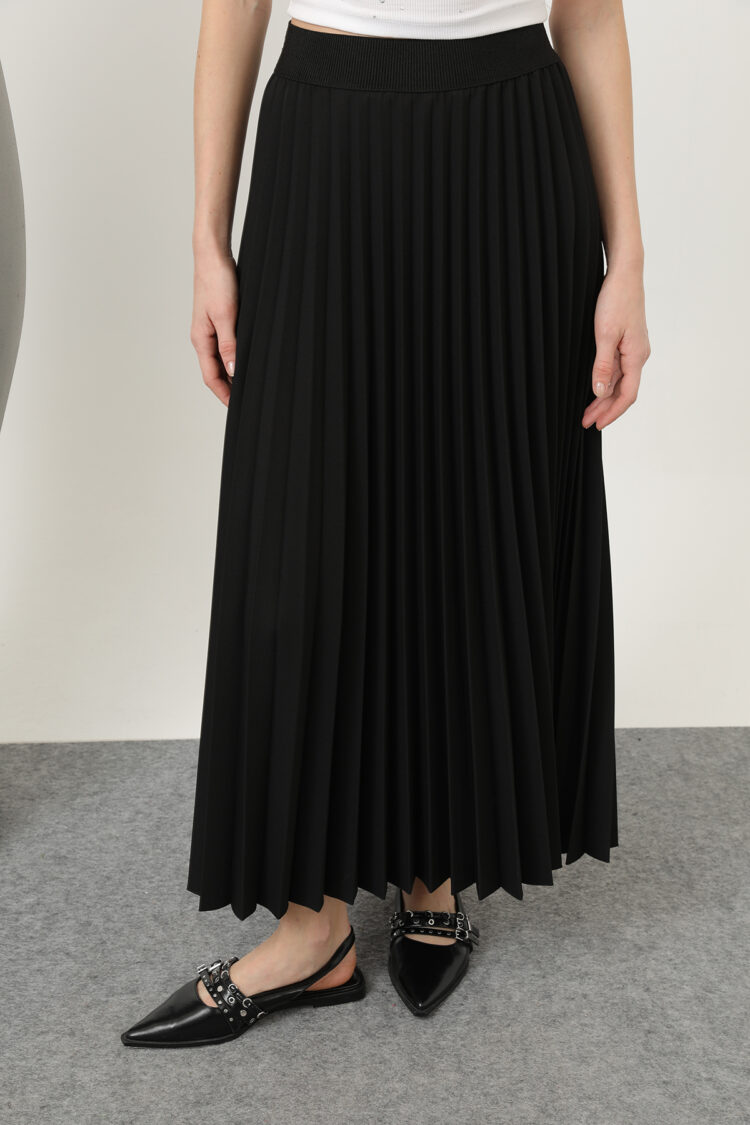 Women's Pleated Skirt