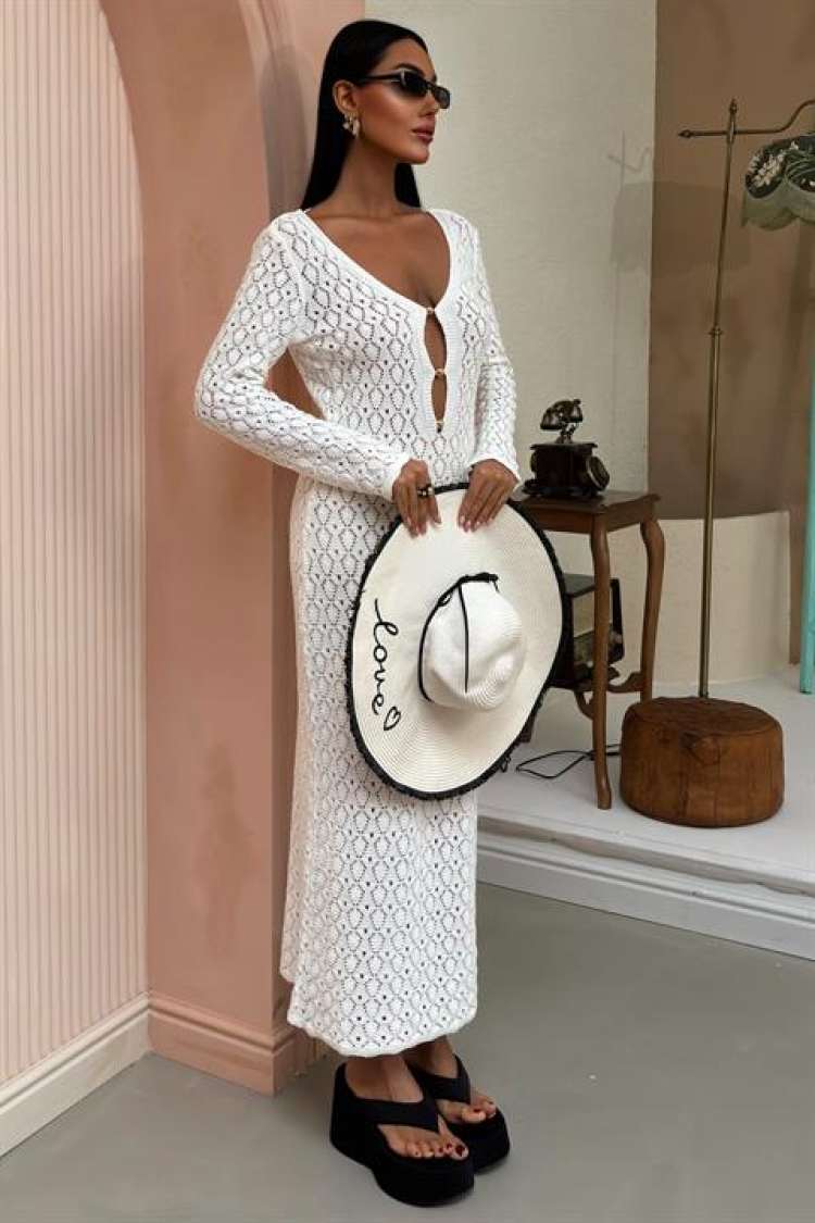 Knitwear Dress With Chest Accessories And Window