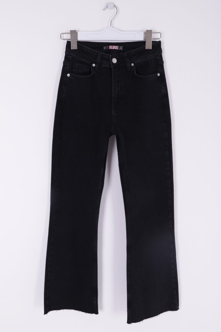 Spanish Mom Fit Jeans