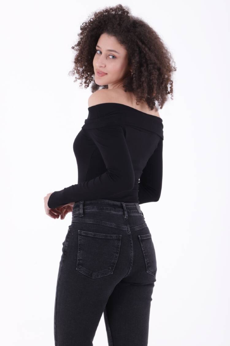 Flare Leg Mom Jeans With Side Slit