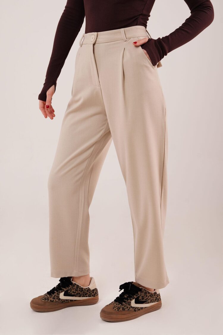 WholesalePants With Closure Pocket Detailed