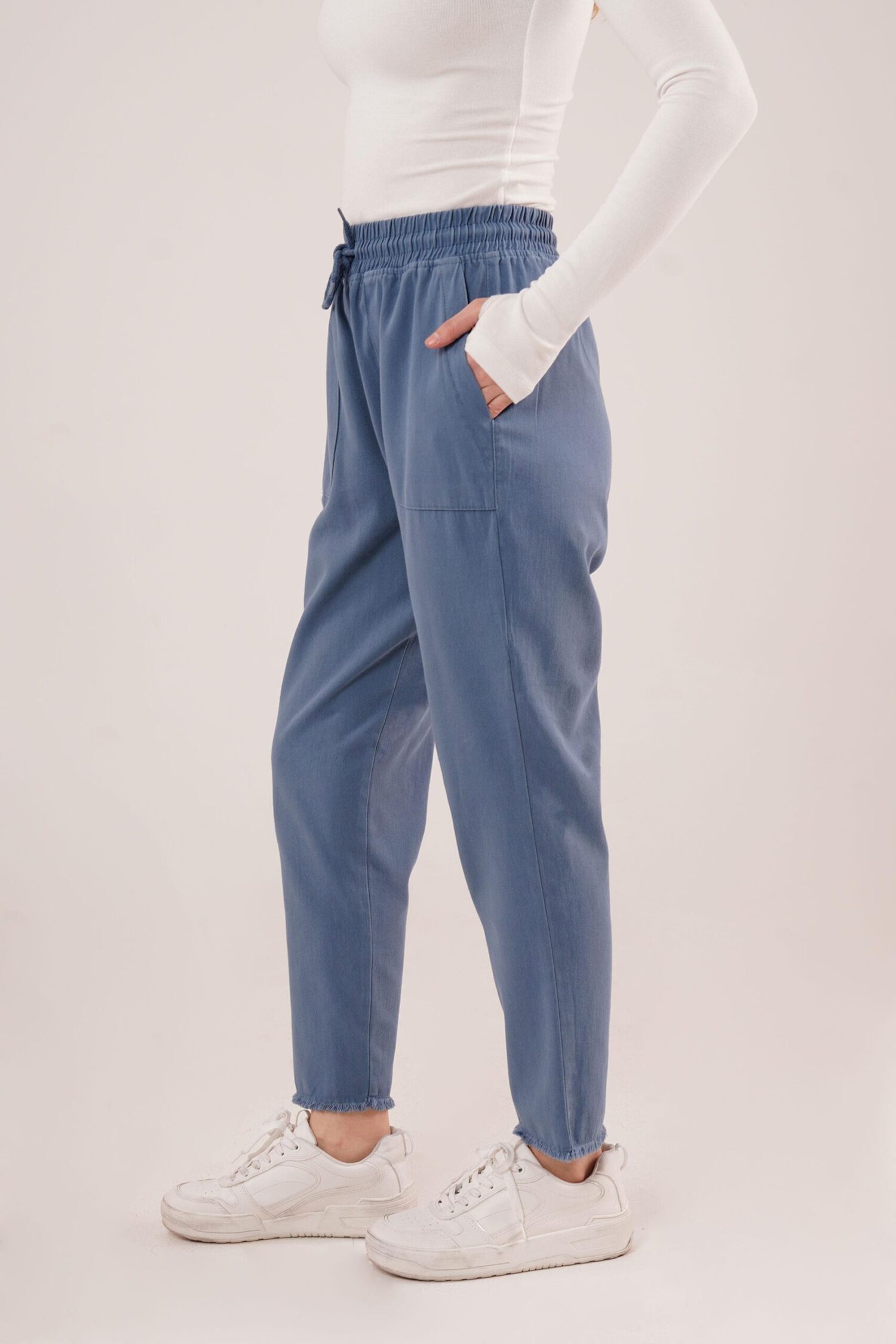 WholesalePants With Drawstring Detailed Pockets - Lustrin - Globality Store - Women Clothes Wholesale Turkey